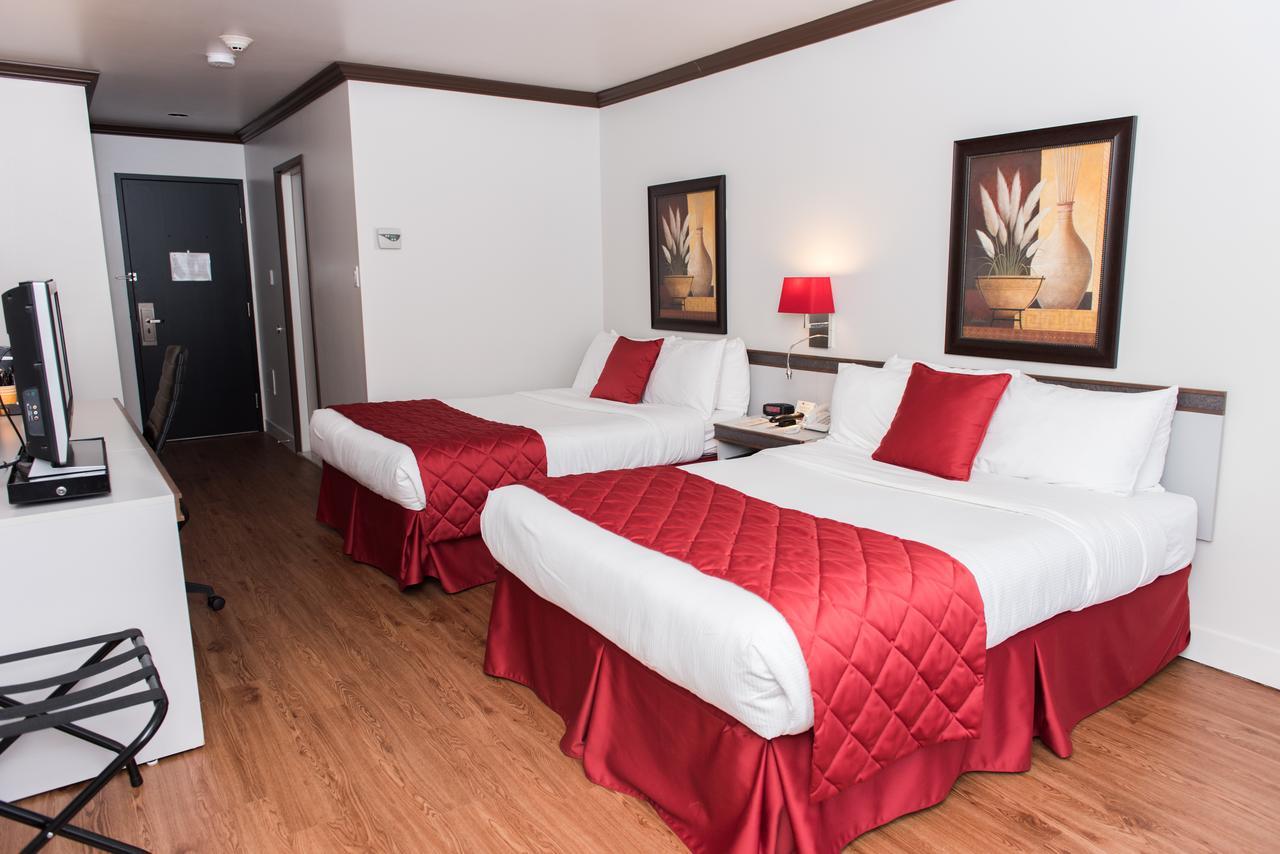 Hotel Le Floral Шербрук Екстериор снимка
