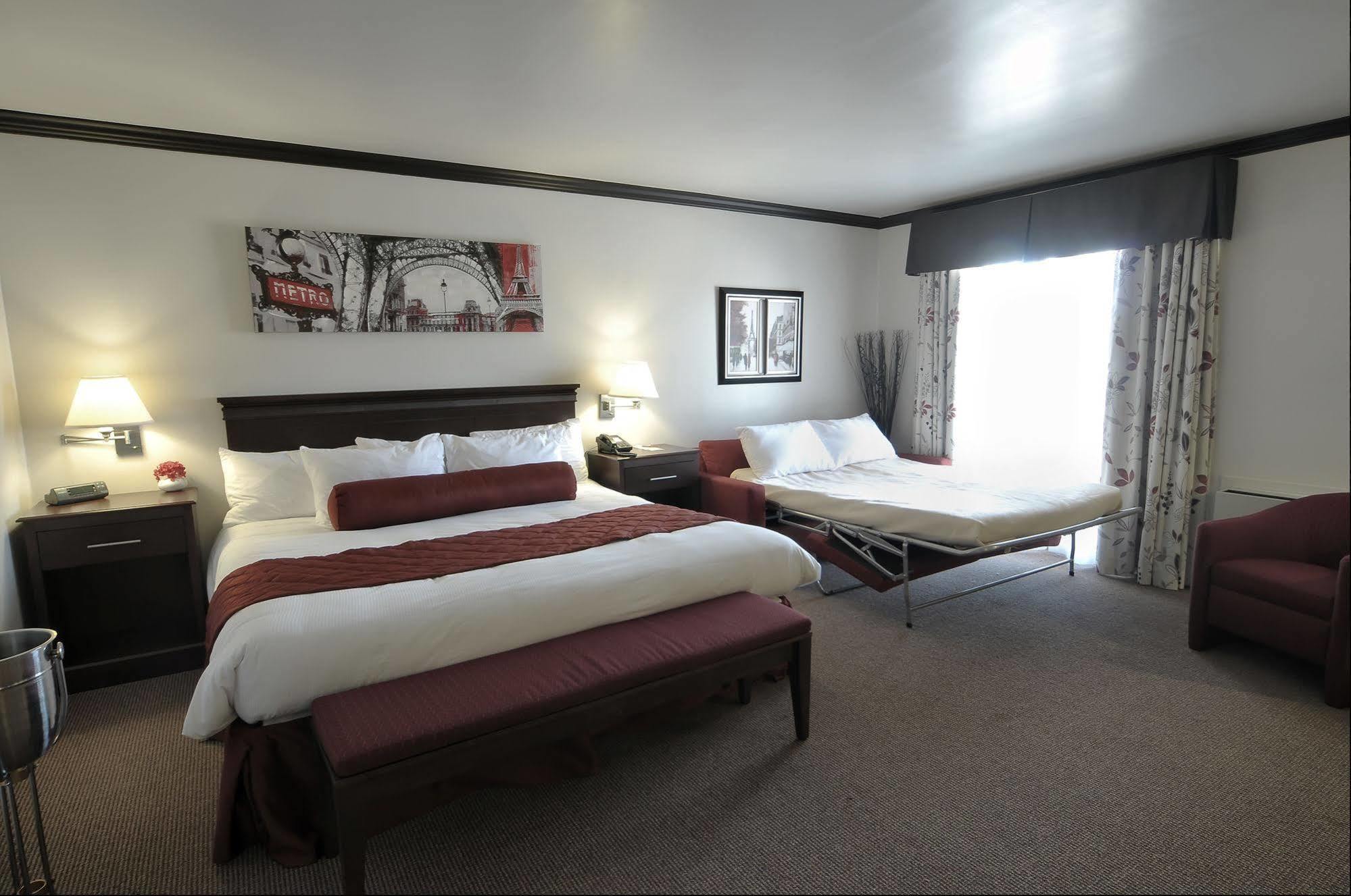 Hotel Le Floral Шербрук Екстериор снимка