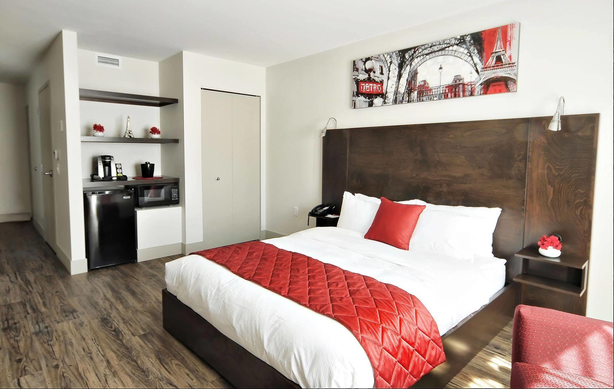 Hotel Le Floral Шербрук Екстериор снимка